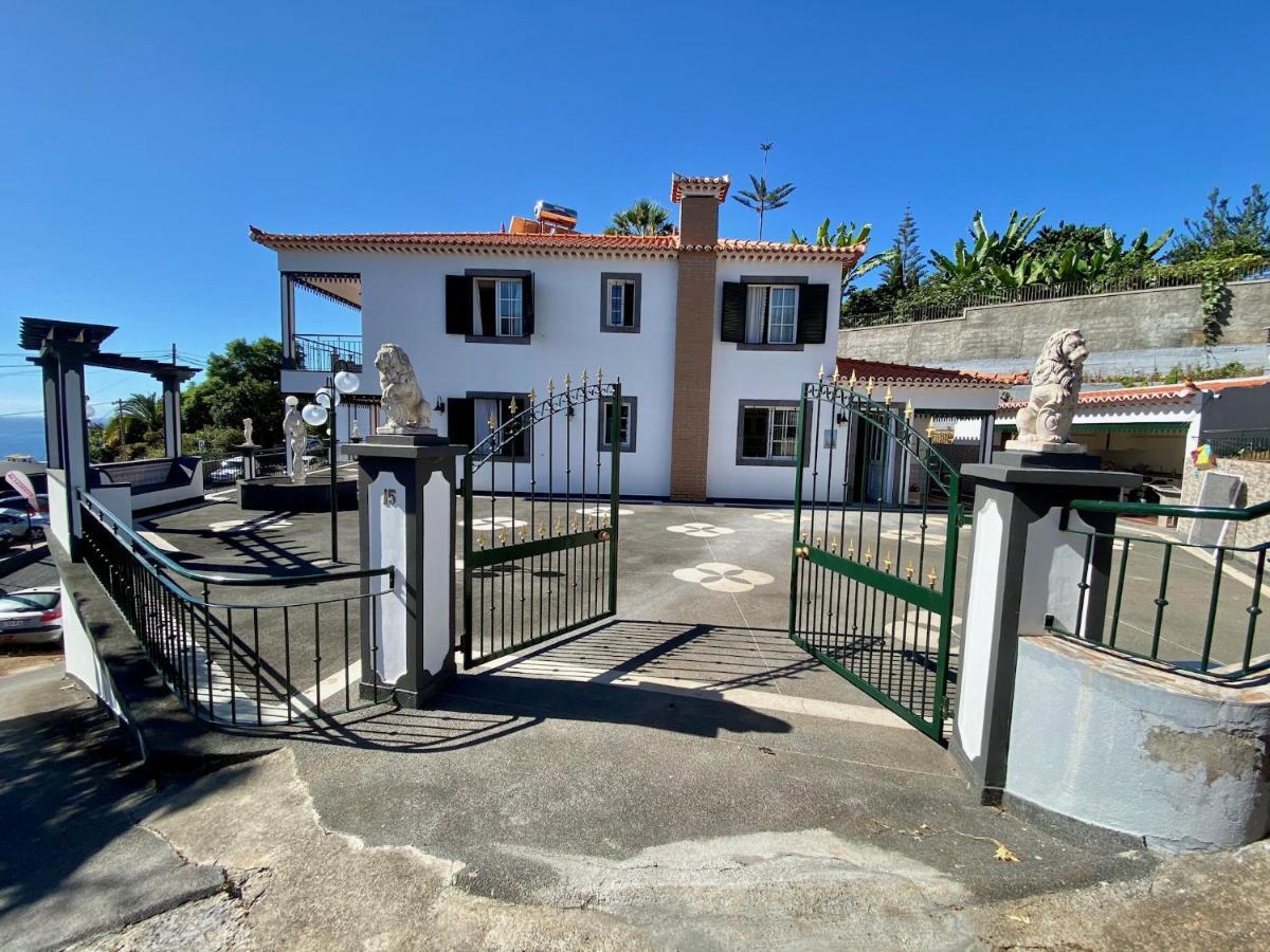 Comfortable 2-Bedroom Apartment For Relaxing Stays Funchal  Ngoại thất bức ảnh