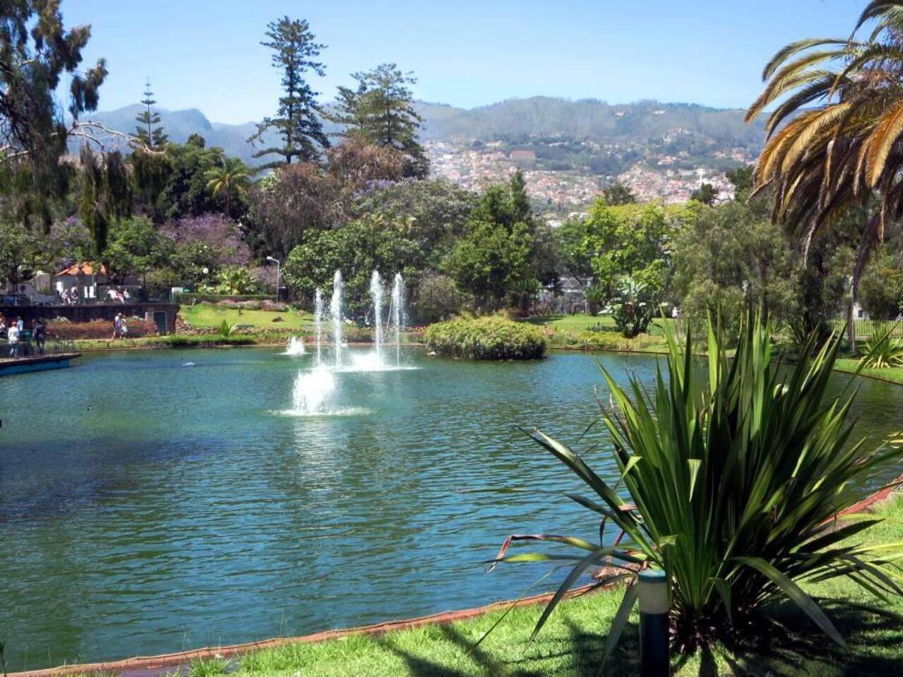 Comfortable 2-Bedroom Apartment For Relaxing Stays Funchal  Ngoại thất bức ảnh